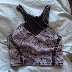 Lululemon Get It Om bra, size 6